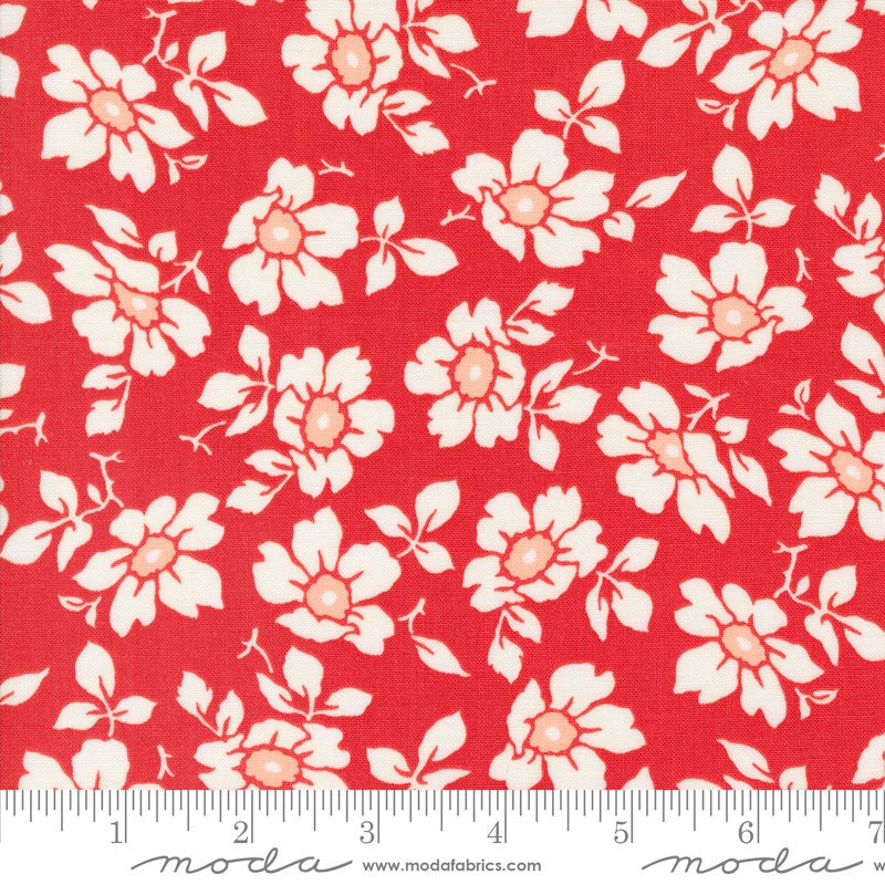 Jelly and Jam Yardage Flour Sack Daisy Florals Strawberry by Fig Tree ...