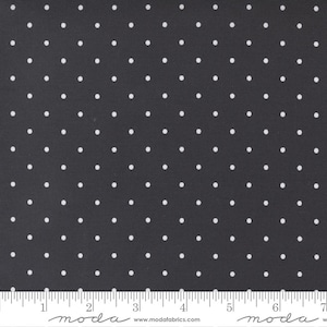 Country Rose Meterware Dot Charcoal von Lella Boutique, Verkauf in 1/2 Yard Schritten, Moda Fabrics, 5175 17
