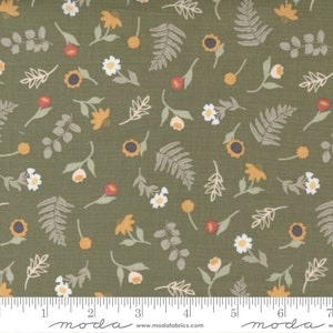 Petit pot de fleur sauge d&#39;automne floral fraichement coupé par Lella Boutique, vendu par incréments de 1/2 mètre, tissus Moda, 5162 16