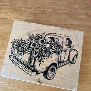 Vintage Cottage Pickup truck and more: PSX Collectible Wood Mount