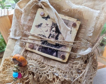 Handmade Linen Junk Journal: Vintage Lace Diary, Grungy Art Book