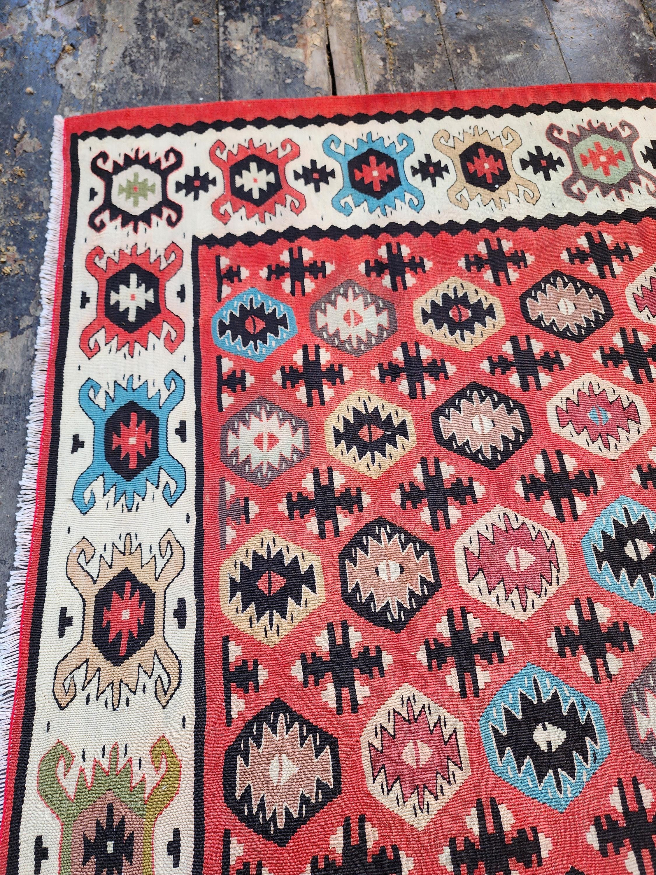 アンティーク ピロット キリム ラグ: 手織りトライバル幾何学ラグ (5'5