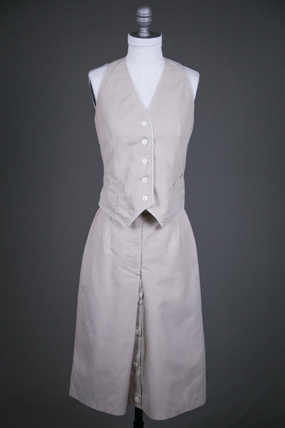 Vintage 1980s Ladies Summer Vest Skirt Suit - image 8