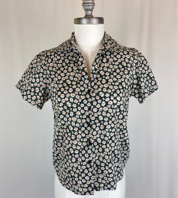 Vintage Women's Petite or Girls Large Daisy Print 