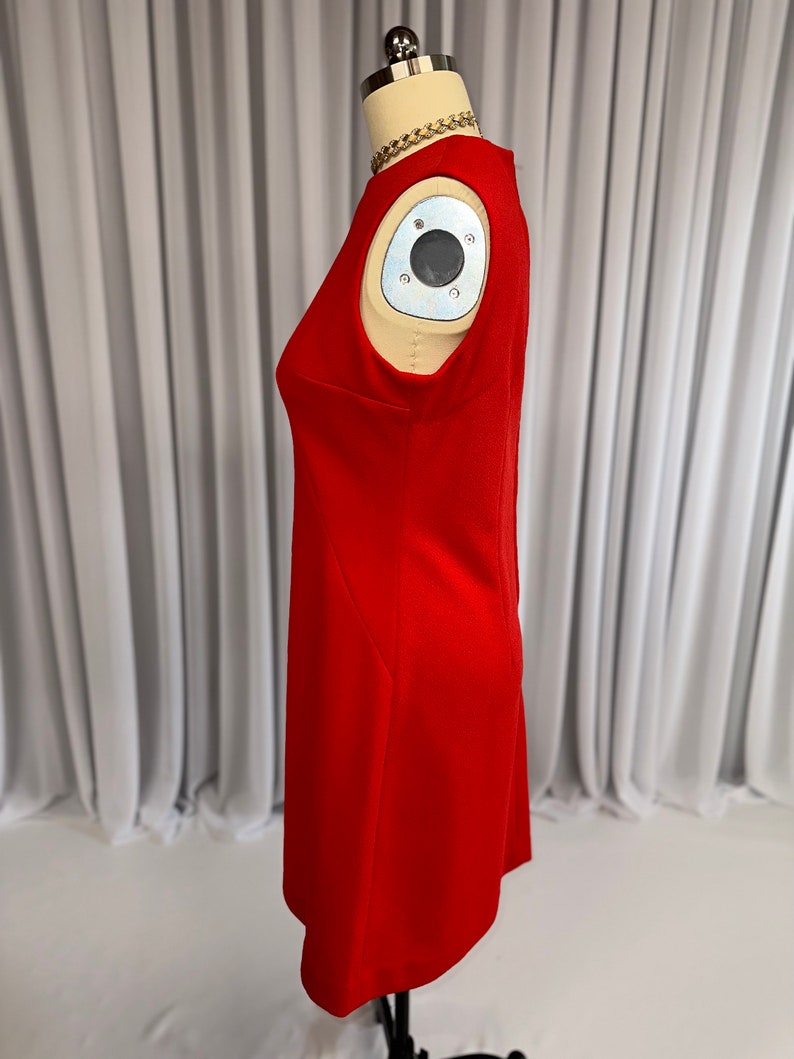 Vintage 1960s Handmade Ruby Red Sleeveless Polyester Shift Dress image 4