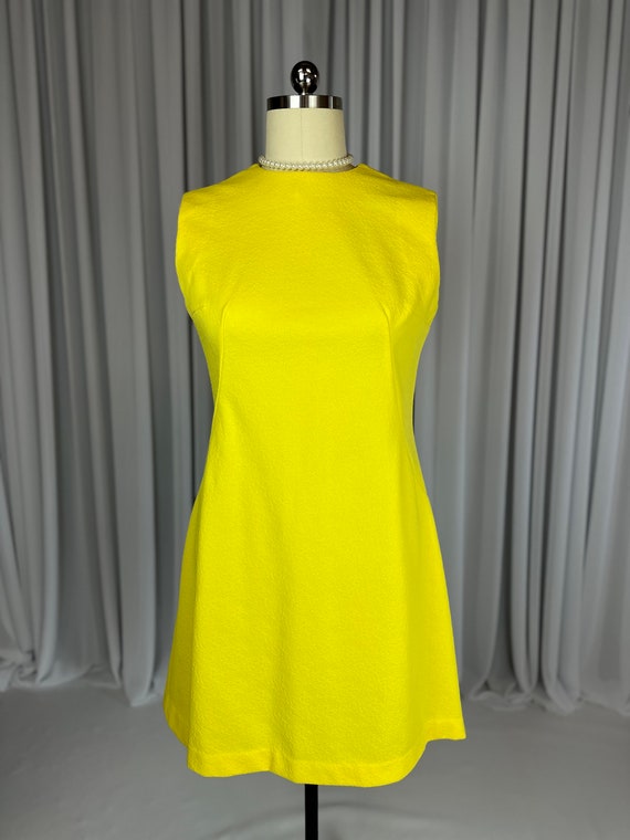 Vintage 1960s Handmade Bright Yellow Shift Dress … - image 1