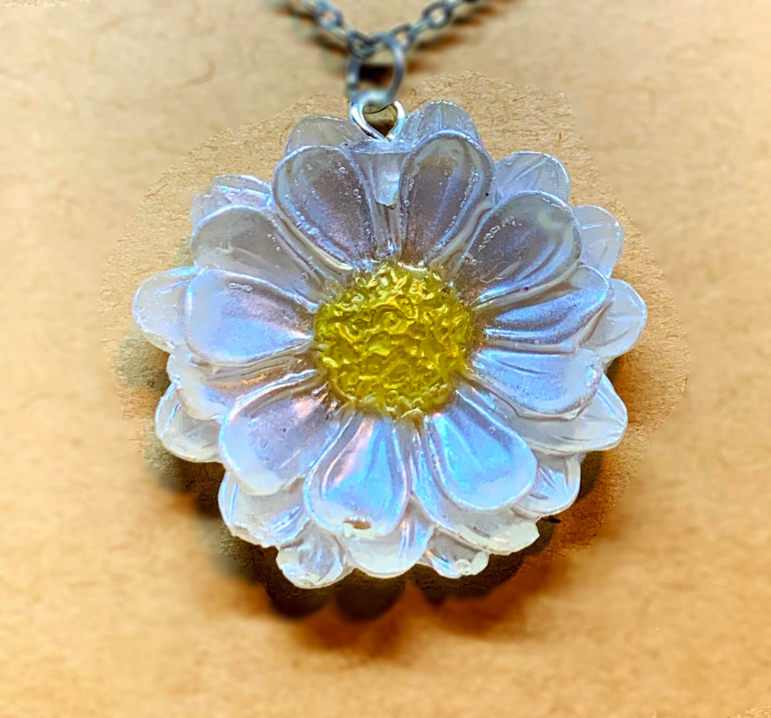 Daisy Flower Epoxy Resin Necklace assorted Varieties Gift Etsy