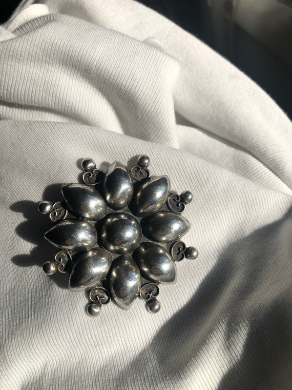 Vintage Mexican Silver Brooch - image 2