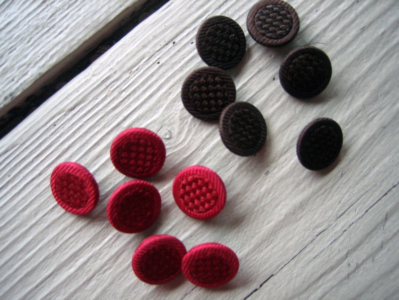 6 Victorian Edwardian 38th Ref: M-212H Silk Cloth Fabric Covered Buttons with Pad Back