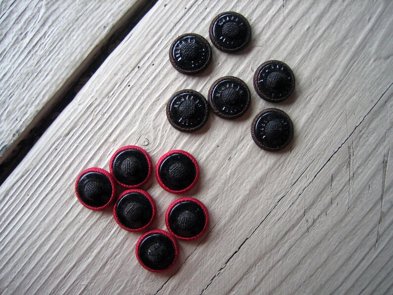 6 Victorian Edwardian 38th Ref: M-212H Silk Cloth Fabric Covered Buttons with Pad Back