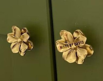 Custom Engraved Flower solid brass knob,unique cabinet knobs,furniture improvement knobs,furniture replacement handles,camellia dresser pull