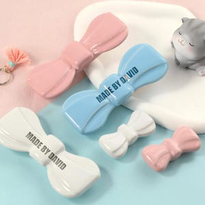 Bow nursery knobs,kids room cabinet knobs,furniture improvement knobs,Custom Engraved ceramics knobs,bowknot  handles,pink bow drawer pulls