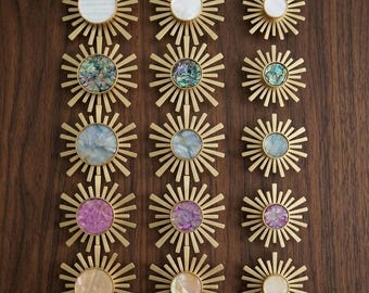 Sunburst backplate with shell drawer knobs,dresser knob,modern door pull,furniture replacement knob,wardrobe one hole handles,Cupboard pull