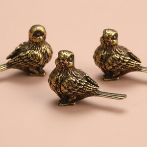 Sparrow drawer knobs,Solid brass bird cabinet knobs,furniture improvement handles,Custom Engraved cupboard knobs,wardrobe dresser pulls