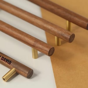 Maniglia in legno naturale, maniglia minimalista in noce e frassino per mobili, maniglia per miglioramento mobili, pomello per sostituzione mobili