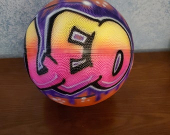 Baloncesto de neón, Pelota de aerógrafo personalizada, Regalos deportivos personalizados, Trofeo deportivo, Regalo de entrenadores, Baloncesto graffiti, Pelota pintada a mano, Años 90