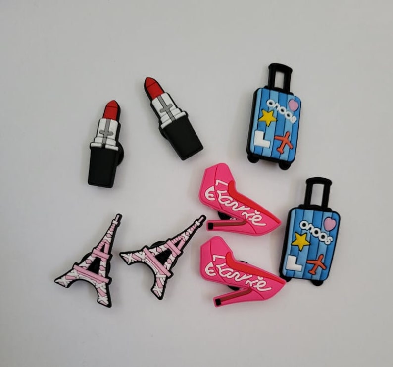 lipstick croc charm