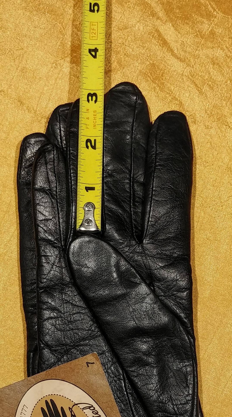Fownes Black Leather Gloves ~ Size 7