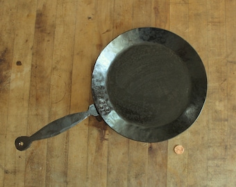 Frying Pan 9" Short Handle