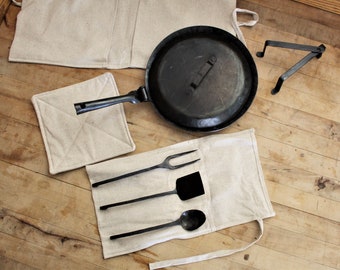 The Maine Woodsman Deluxe Cook Kit