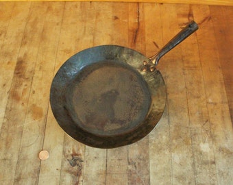 Maine Woodsman Frying Pan Fixed Handle