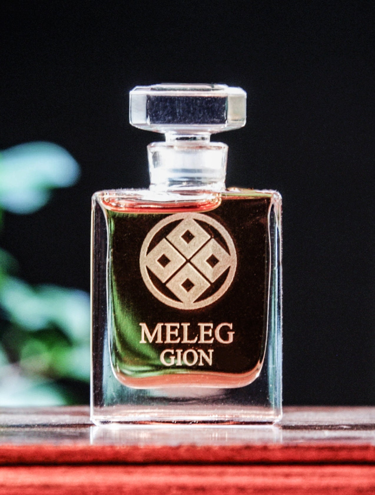 Meleg Perfumes MADALAINE 50ml【廃盤品】職人のムスク Hand Crafted Perfumes – Meleg Ltd