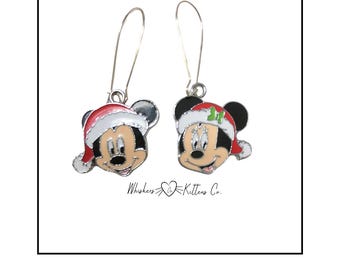 Minnie and Mickey Santa Hat Earrings – Disney Holiday Jewelry