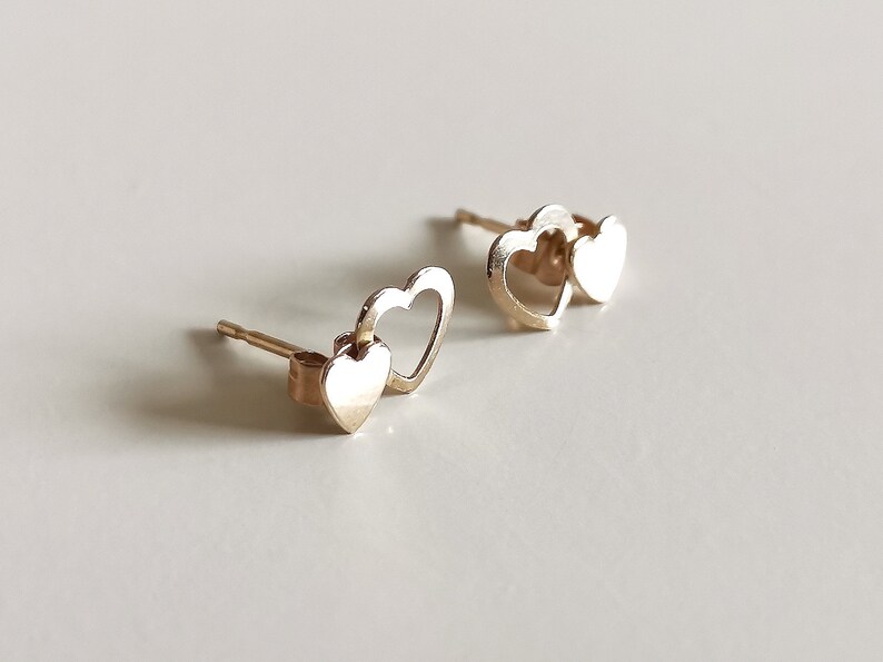 9ct GOLD OPEN DOUBLE HEART EARRINGS 7446 New Jewellery 9ct GOLD OPEN DOUBLE HEART EARRINGS 7446 New Jewellery
