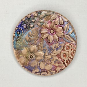 with Flowers-Button or Cabochon-HPAS-1077 P1 Art Stone Hand Painted Bird