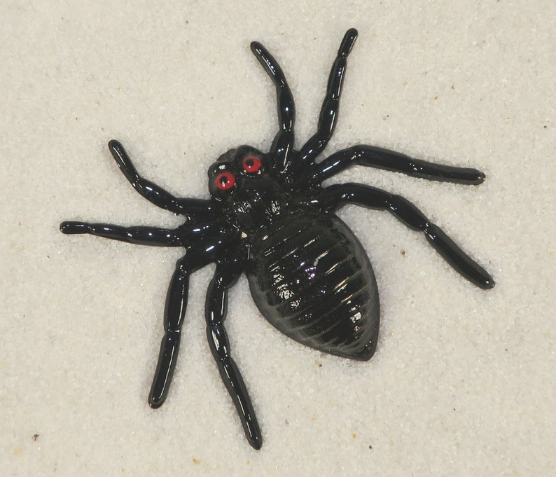 Giant Black Spider Tack Pin