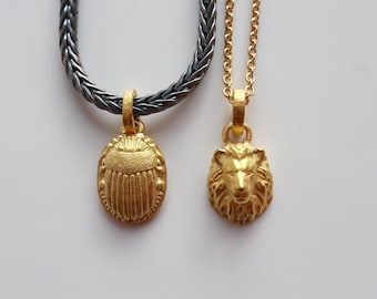 Small lion pendant in 900 gold, 22k gold lion head pendant, goldsmith work, 900 gold Florentine lion pendant
