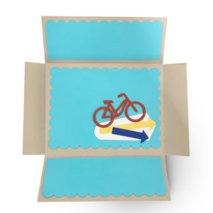 Dépliez la carte, vélo, flèches, carte de voeux, carte d'anniversaire, fichier svg de carte de remerciement pour la fabrication de cartes, fichiers coupés pour la silhouette, pour Cricut