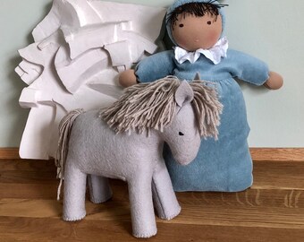 Horse made of organic wool. Waldorf. Hand made. Toy. Designer piece.