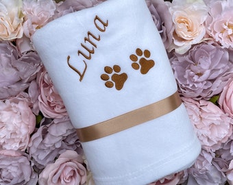 Personalised dog puppy cat pet Blanket Gift Embroidered With Name