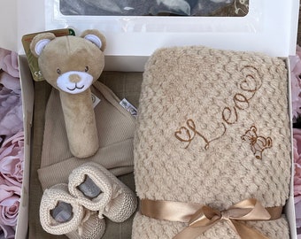 Personalised Baby Blanket gift Set Box Teddy Bear Toy Hat Muslin Cloth Bootees