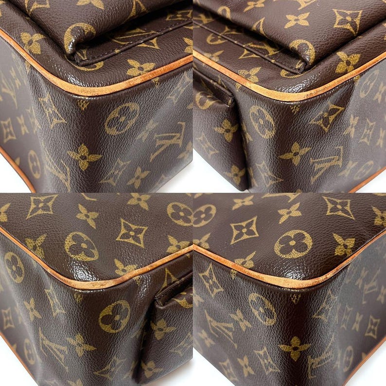 Może przedstawiać: Zbliżenie brązowej sk&oacute;rzanej torebki z powtarzającym się wzorem złotych logo. Torba ma prostokątny kształt z zaokrąglonymi rogami i pomarańczowym wykończeniem. Sk&oacute;ra wydaje się zużyta.