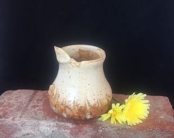 Creamer, 202, bud vase, syrup pitcher,Free Shipping