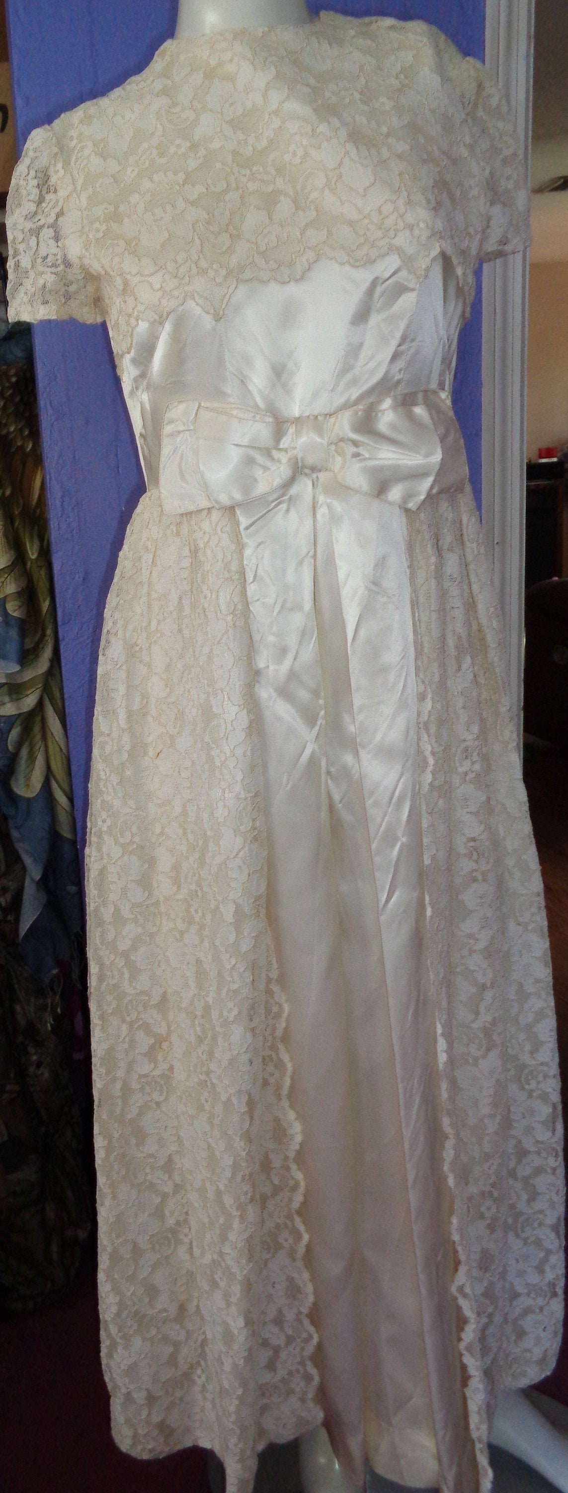 lazaro bridal 2020