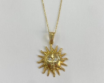 14 Karat Yellow Gold Detailed Sun Sunburst Dangling Charm Pendant on Chain Necklace with CZ Cubic Zirconia Gemstones