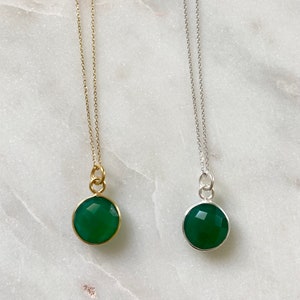 14 Karat Gold Round Cushion Cut Emerald Green May Birthstone Gemstone Necklace