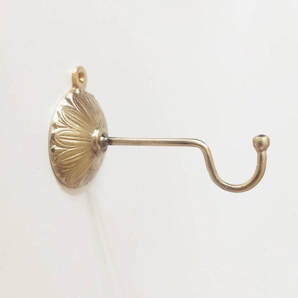 Planter Hanger - Minimalist Plant bracket - Brass Wall hook - Wall decor - wall rack - vintage style gold color