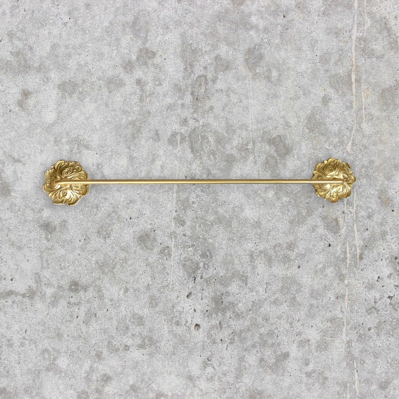 Towel rack