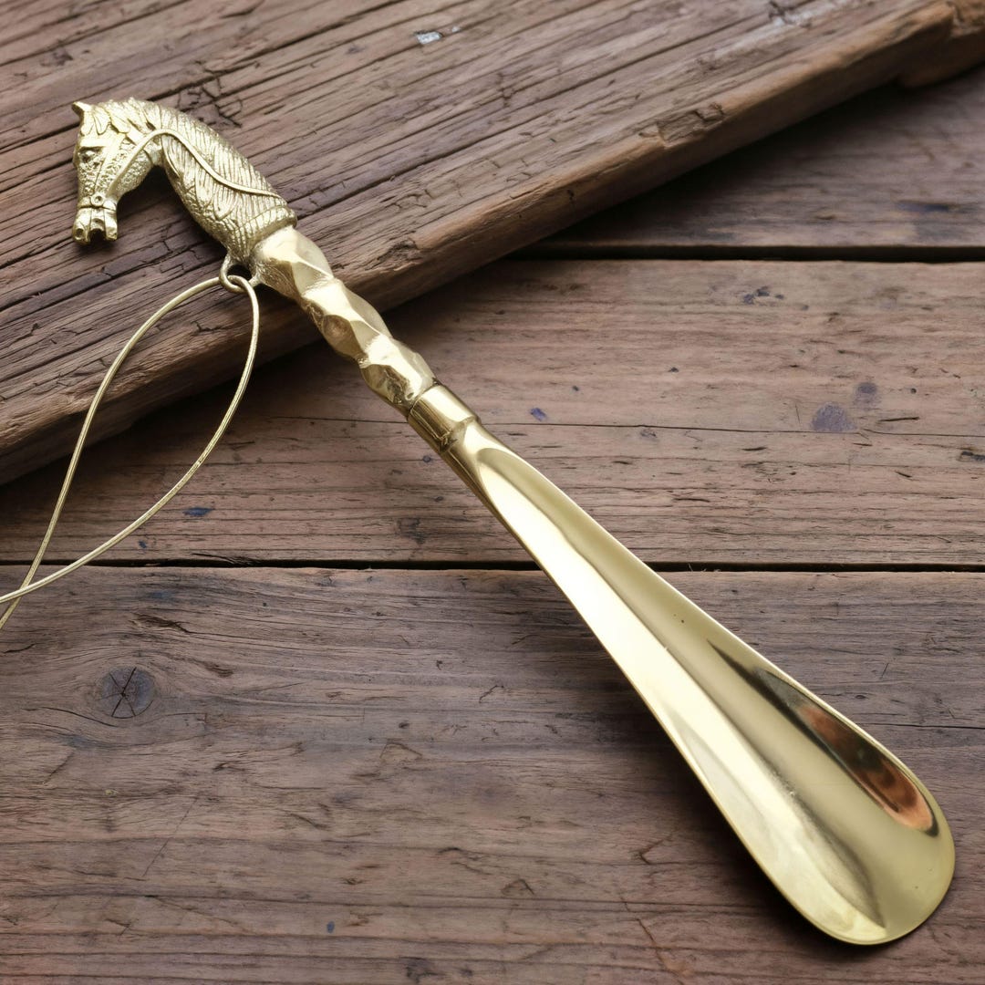 Vintage Solid Brass Horse Head Long Handle Shoe Horn 18\