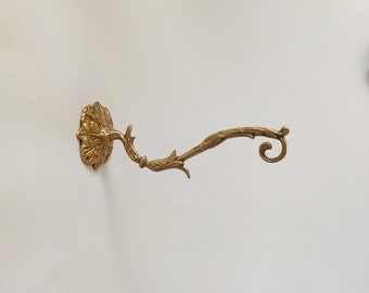 Planter Hanger Plant bracket Brass Wall hook - Wall decor - wall rack gold color antique style vintage style