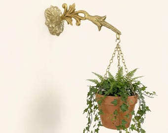 Brass Wall Hook Plant Hanger – Vintage Hanging Planter Bracket – Decorative Indoor Outdoor Wall Decor