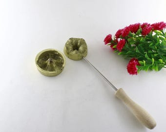 FLOWER MAKING MOLD