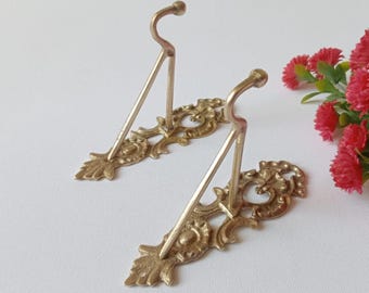 Minimalist Brass Plant Hanger Bracket: Elegant Wall Hooks (Set of 2)