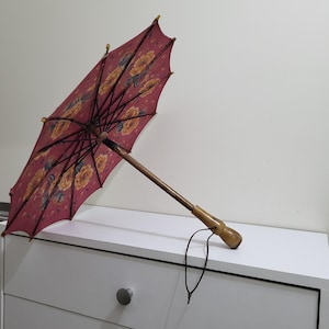 Vintage antique children&#39;s umbrella - vintage parasol - floral cotton parasol with wood handle