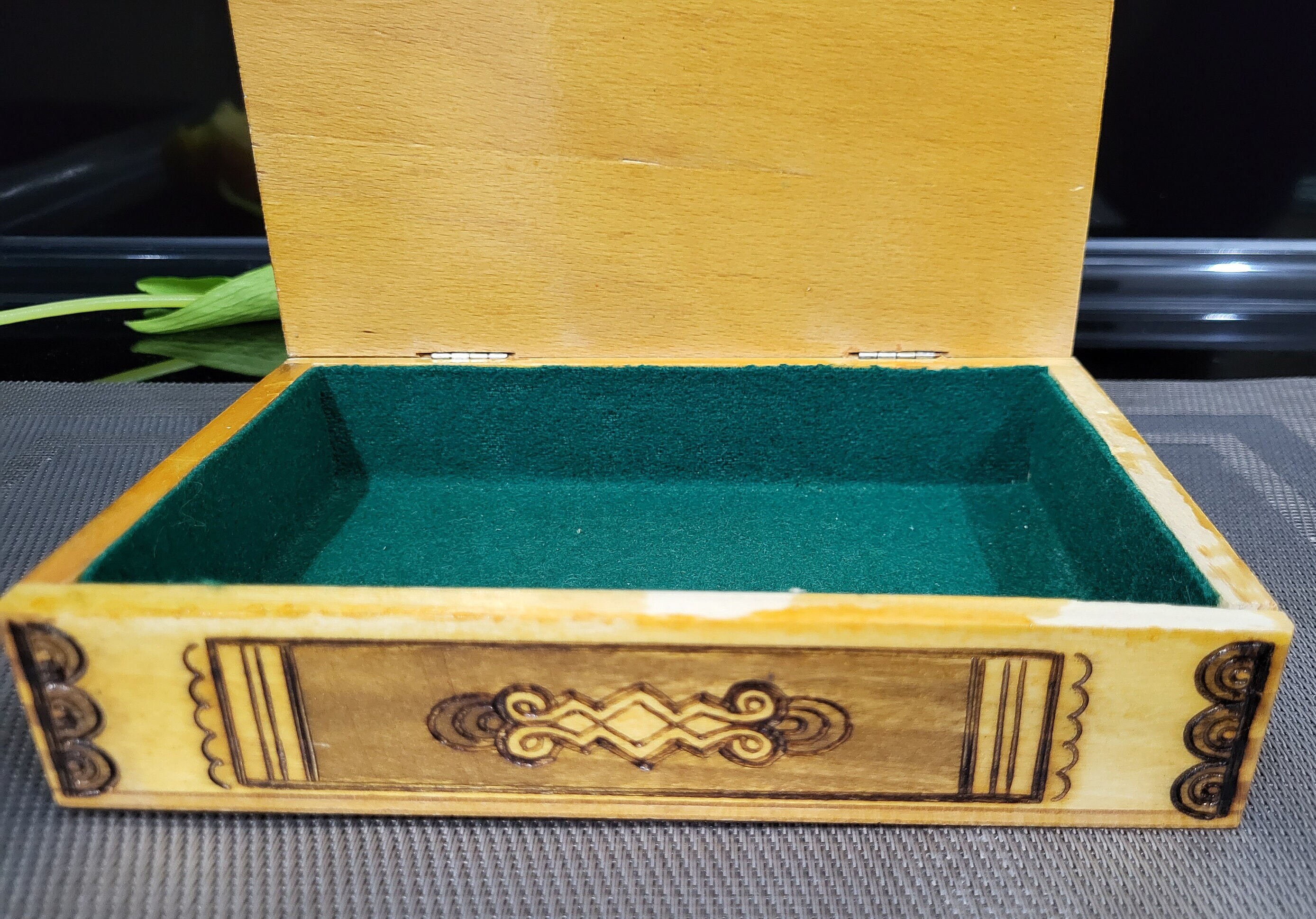 Vintage Pyrography Wooden Box Hand painted Bulgarian Keepsake Etsy vintage-pyrography-wooden-box-hand-painted-bulgarian-keepsake-etsy
