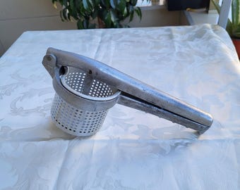 Vintage Metal Potato Press – Rustic Kitchen Masher